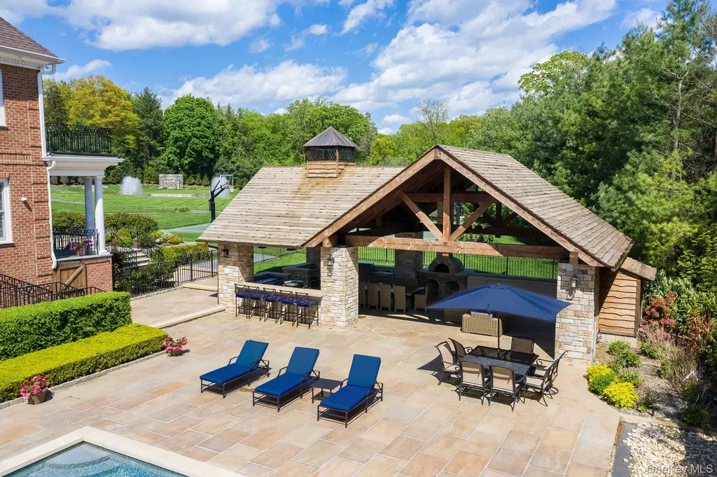 2 Alyssa Lane Purchase NY 10577