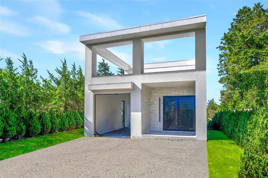 40 Oceanview Drive Southampton NY 11968