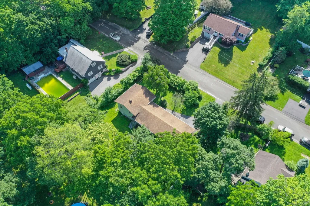 1 Overlook Terrace Goshen NY 10924