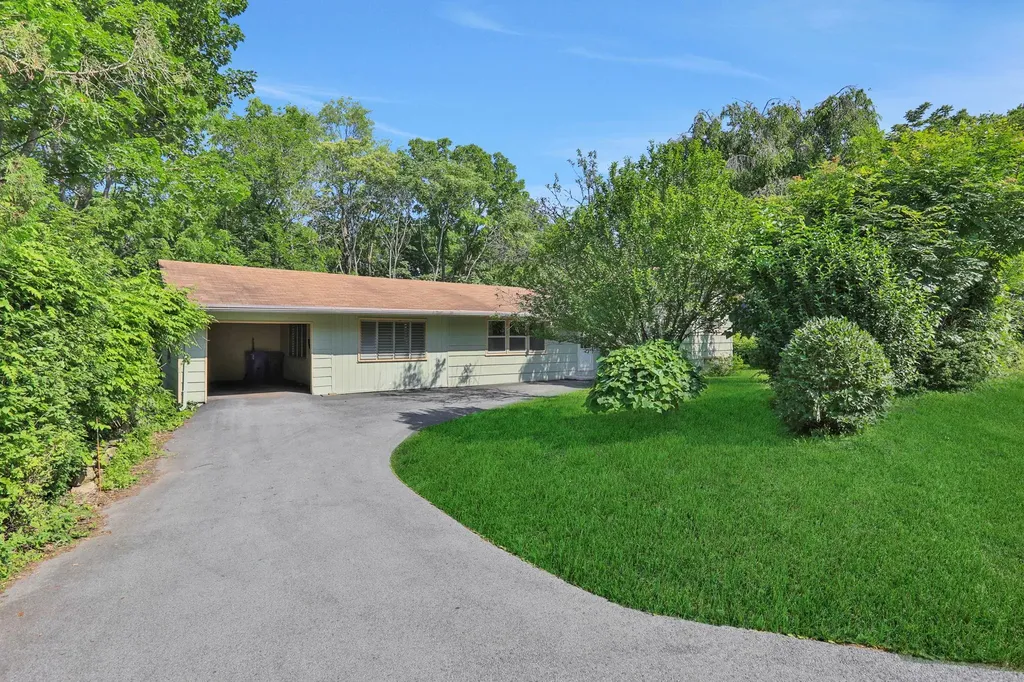 1 Overlook Terrace Goshen NY 10924