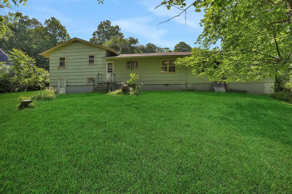 1 Overlook Terrace Goshen NY 10924