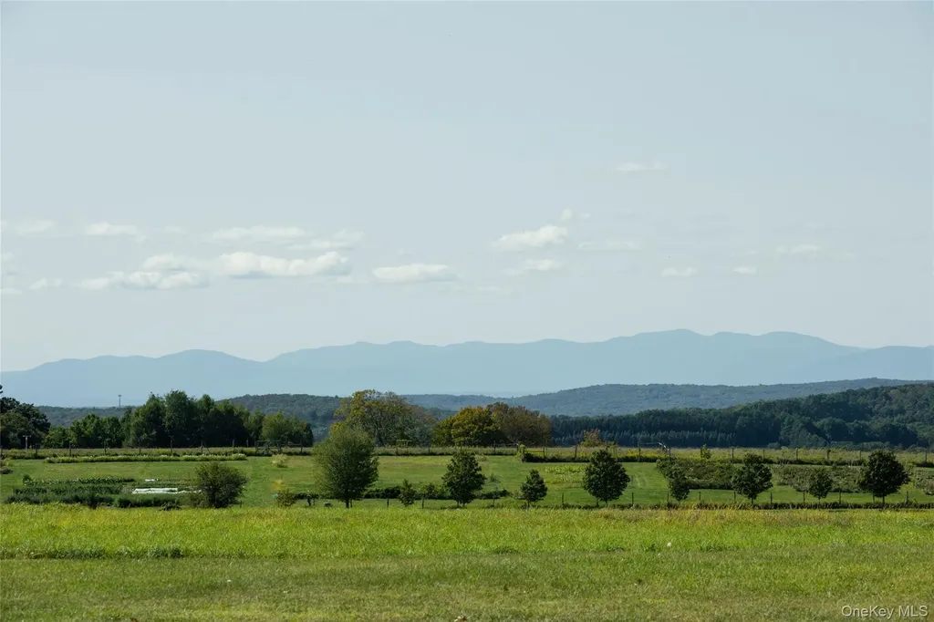 147 Moadock Road Millerton NY 12546