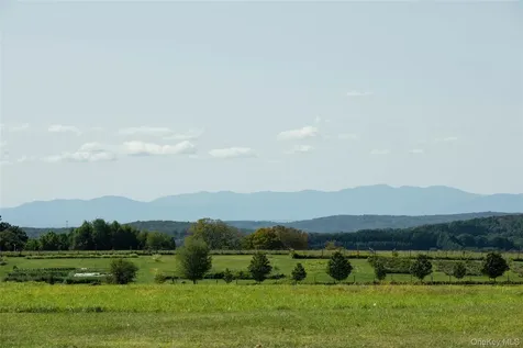 147 Moadock Road Millerton NY 12546