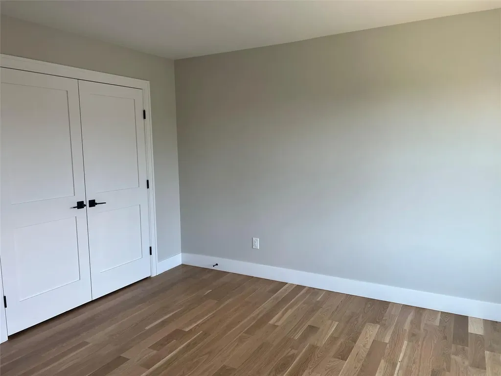 10 19th Street Jericho NY 11753