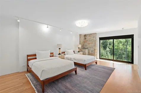 147 Mianus River Road Bedford NY 10506