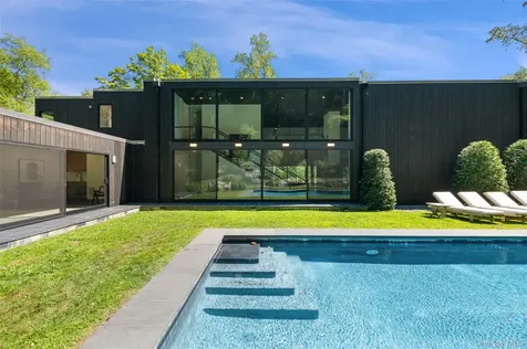 147 Mianus River Road Bedford NY 10506