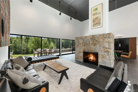 147 Mianus River Road Bedford NY 10506