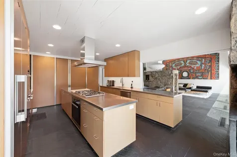 147 Mianus River Road Bedford NY 10506