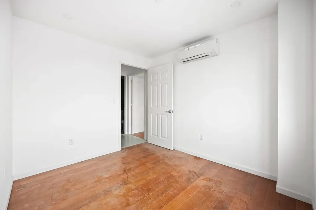 146-10 35th Avenue Flushing NY 11354