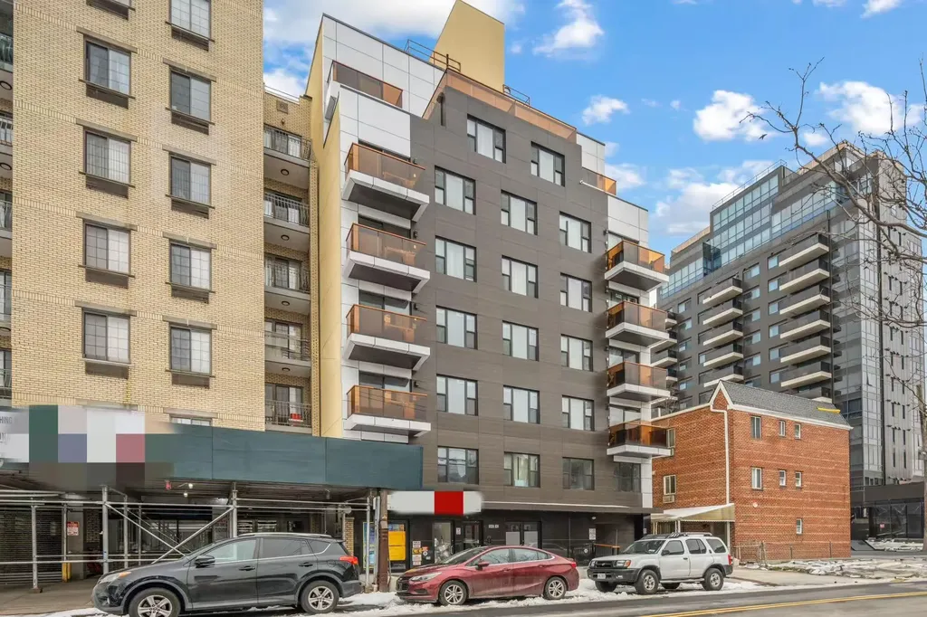 146-10 35th Avenue Flushing NY 11354
