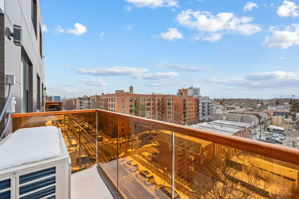 146-10 35th Avenue Flushing NY 11354
