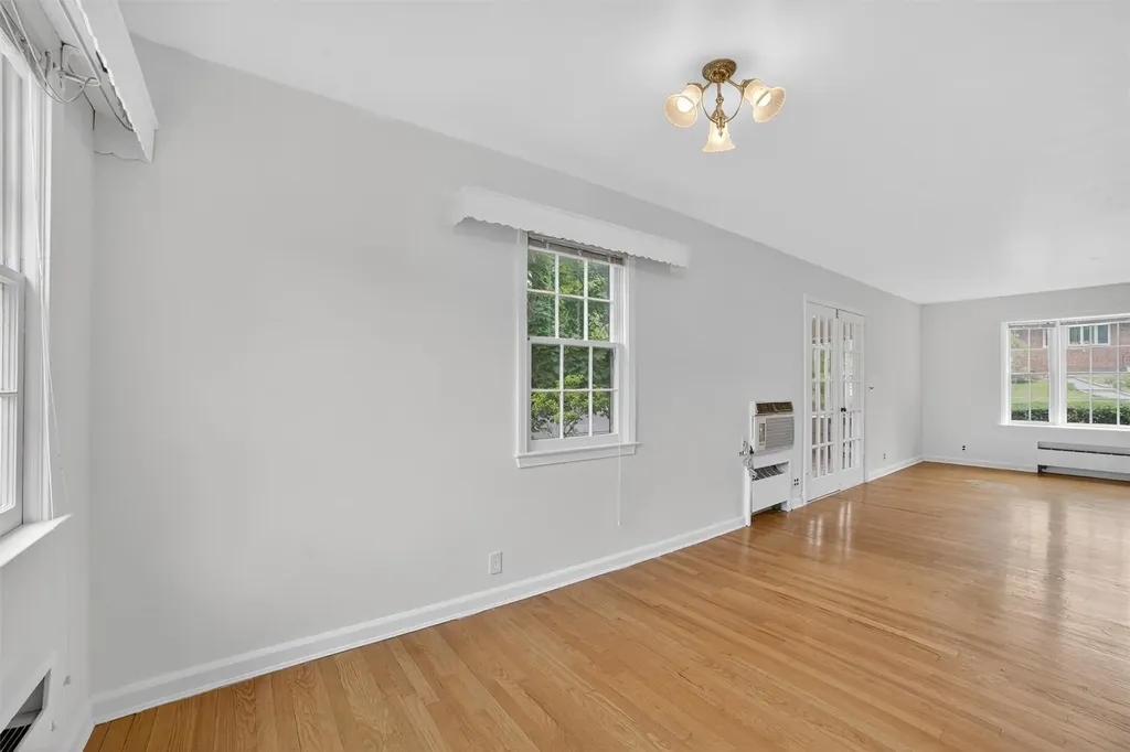 354 Grandview Boulevard Yonkers NY 10710