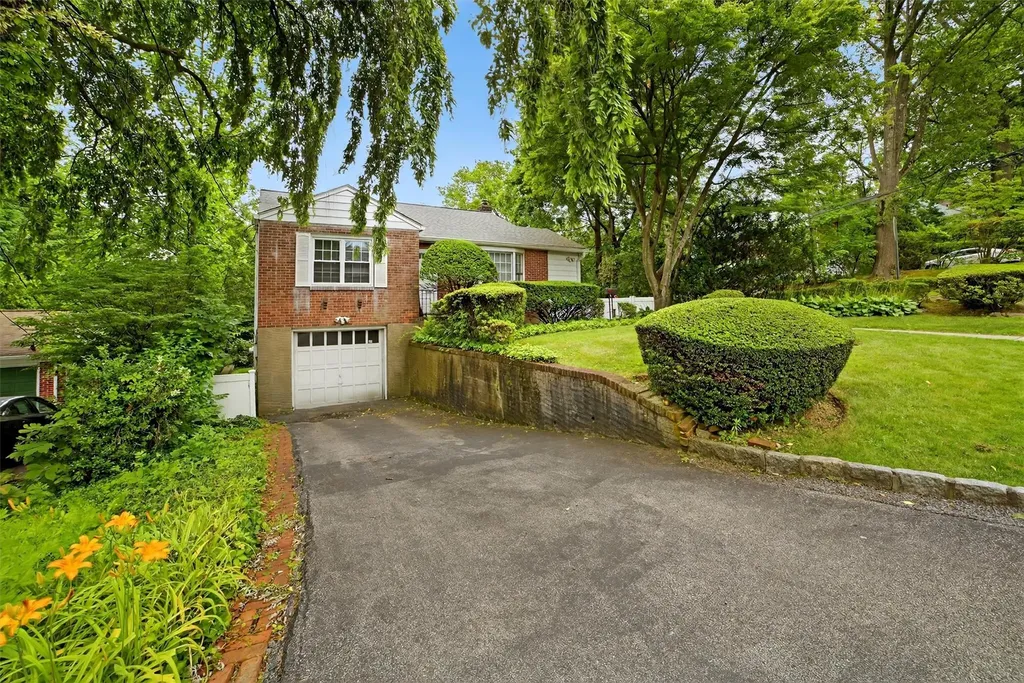 354 Grandview Boulevard Yonkers NY 10710