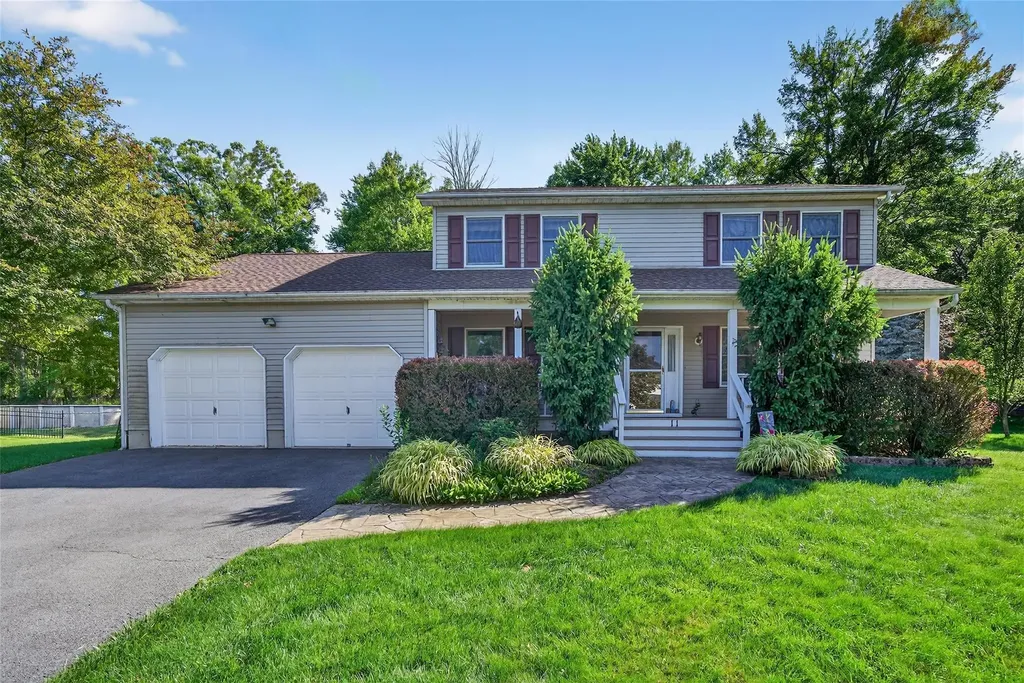 11 Whitman Place Monroe NY 10950
