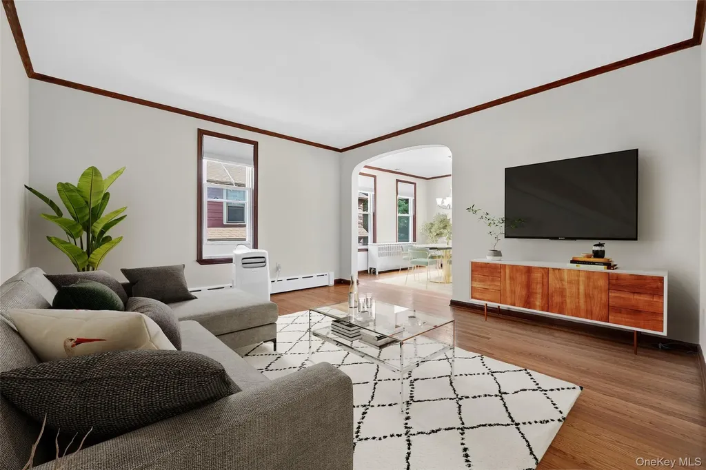 31 W Broadway Nyack NY 10960