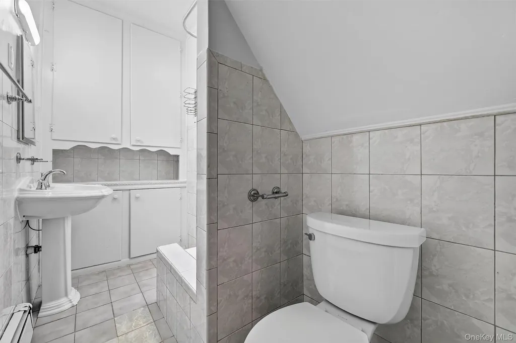 31 W Broadway Nyack NY 10960