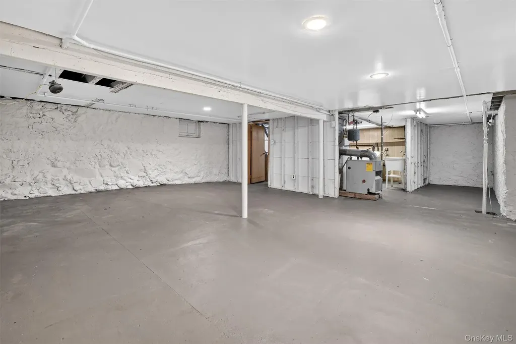 31 W Broadway Nyack NY 10960