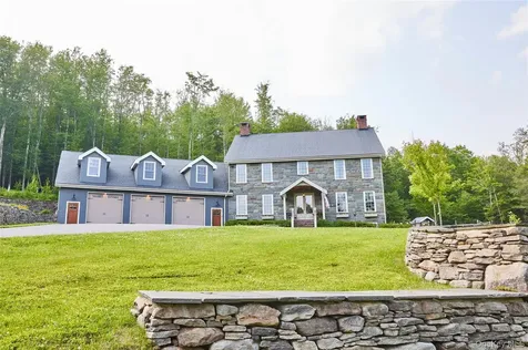 382 Benton Hollow Road Neversink NY 12788