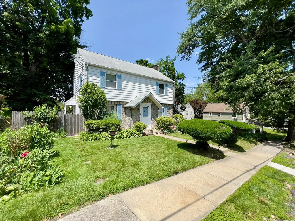 11 Crest Avenue Mount Vernon NY 10550