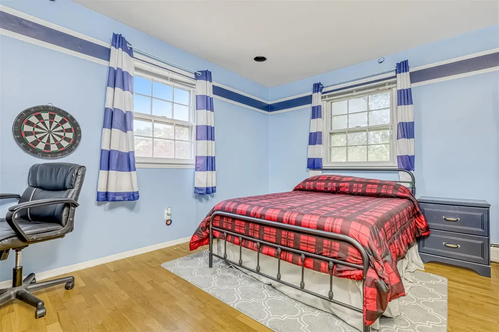 18 Lancaster Drive Suffern NY 10901