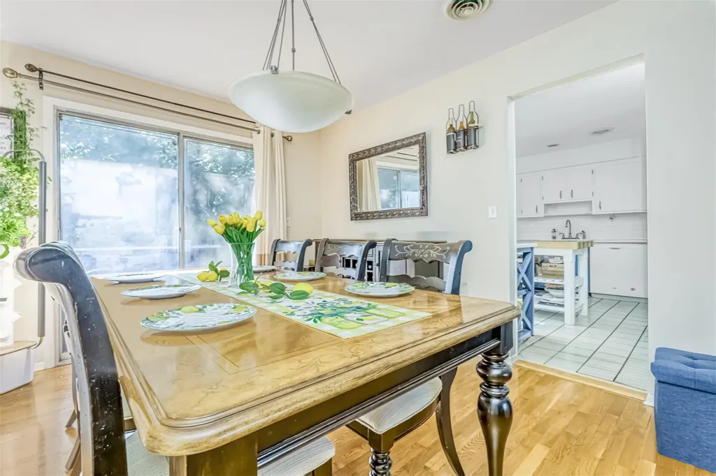 18 Lancaster Drive Suffern NY 10901