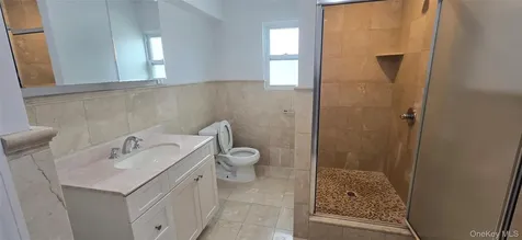 16 August Avenue Bayville NY 11709