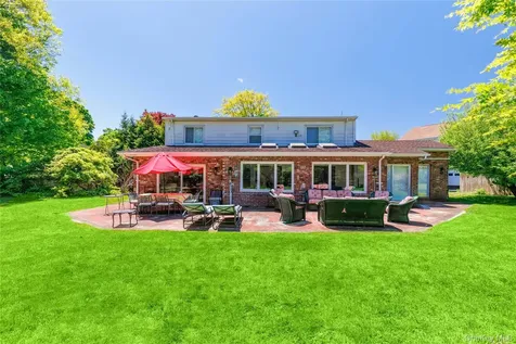 10 Bell Place Rye Brook NY 10573