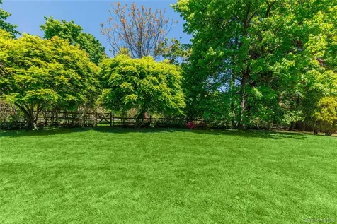 10 Bell Place Rye Brook NY 10573