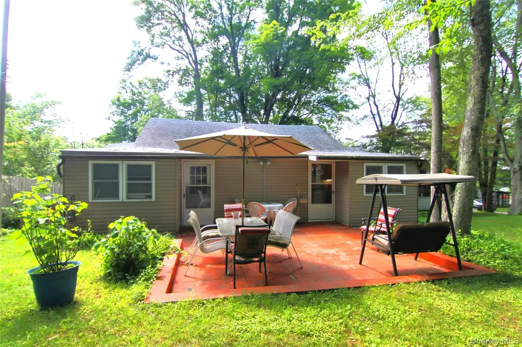 3155 Lexington Avenue Mohegan Lake NY 10567