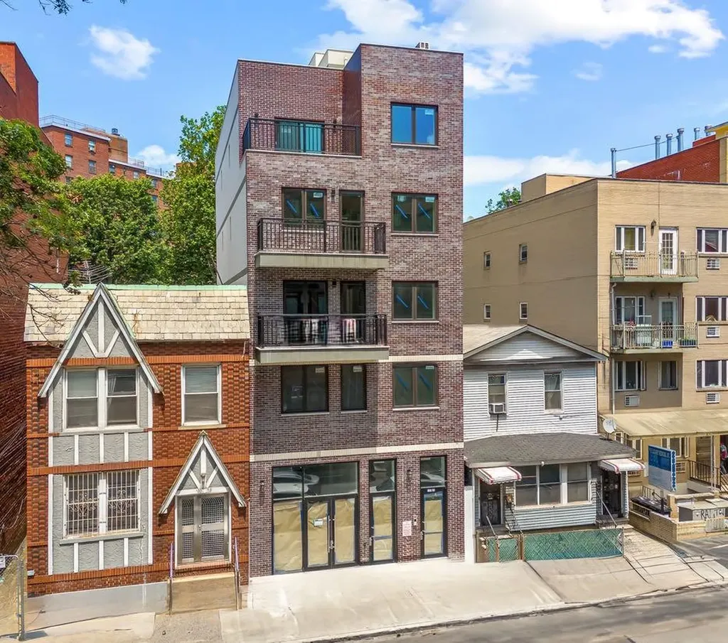 13225 41st Avenue Flushing NY 11355