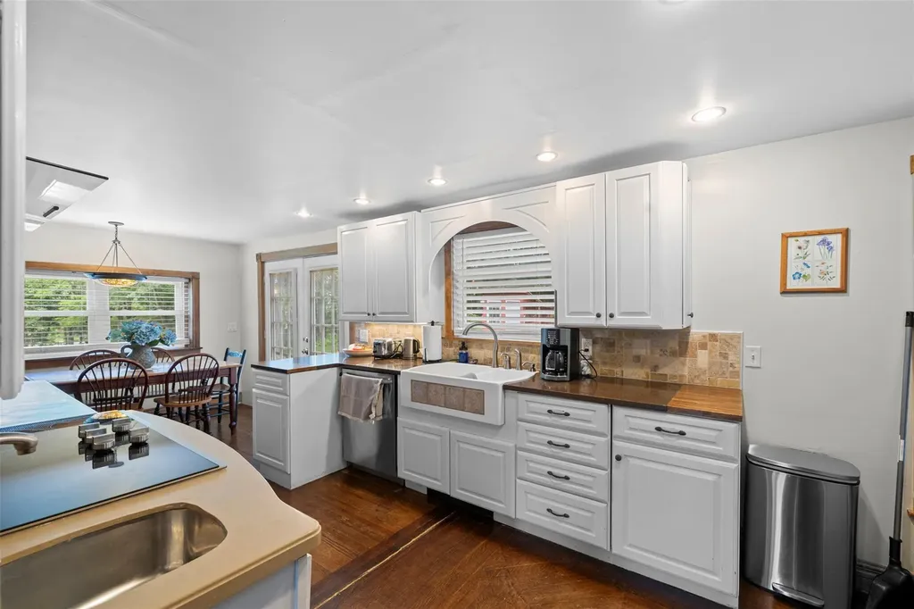 346 Crescent Avenue Highland NY 12528
