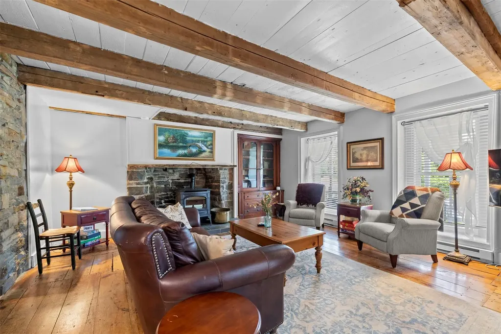 346 Crescent Avenue Highland NY 12528