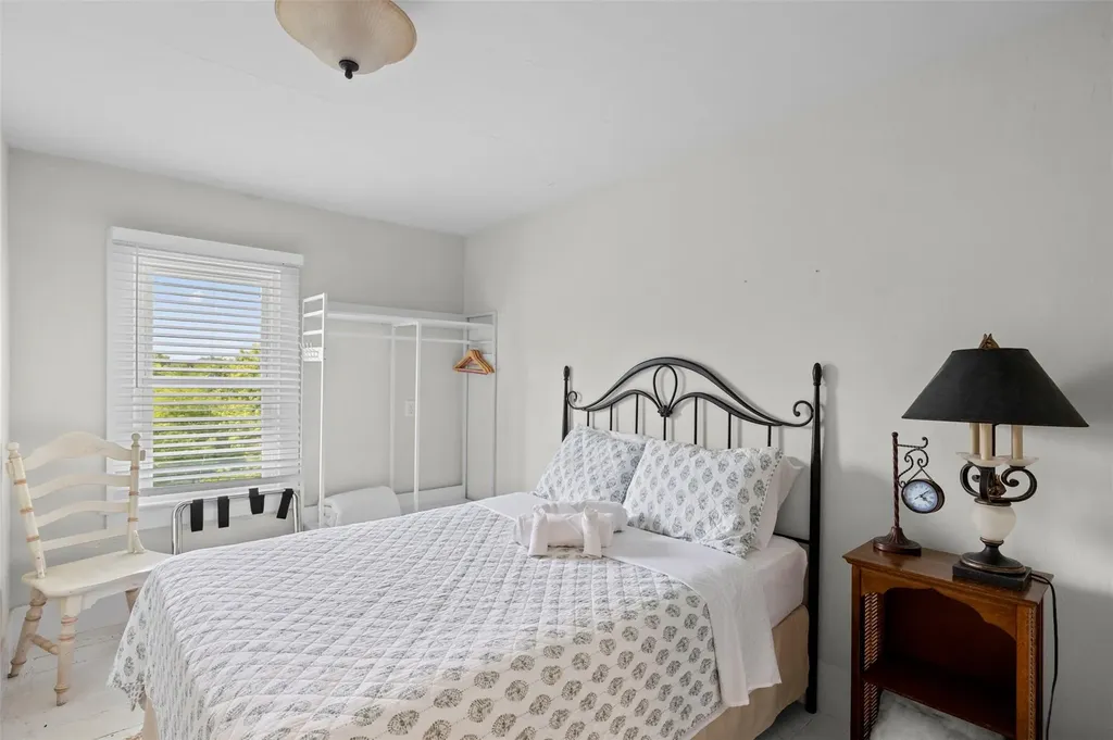 346 Crescent Avenue Highland NY 12528