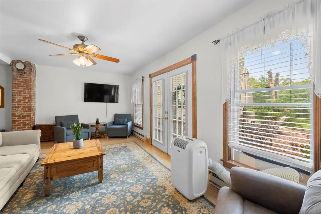 346 Crescent Avenue Highland NY 12528