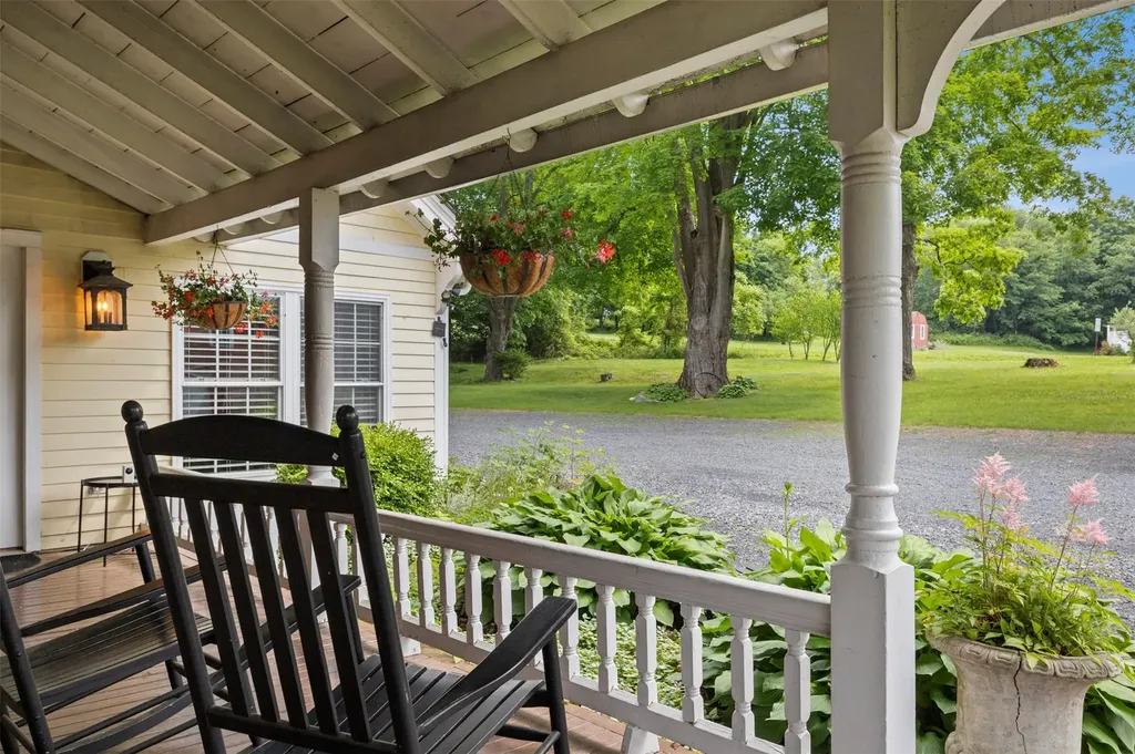 346 Crescent Avenue Highland NY 12528
