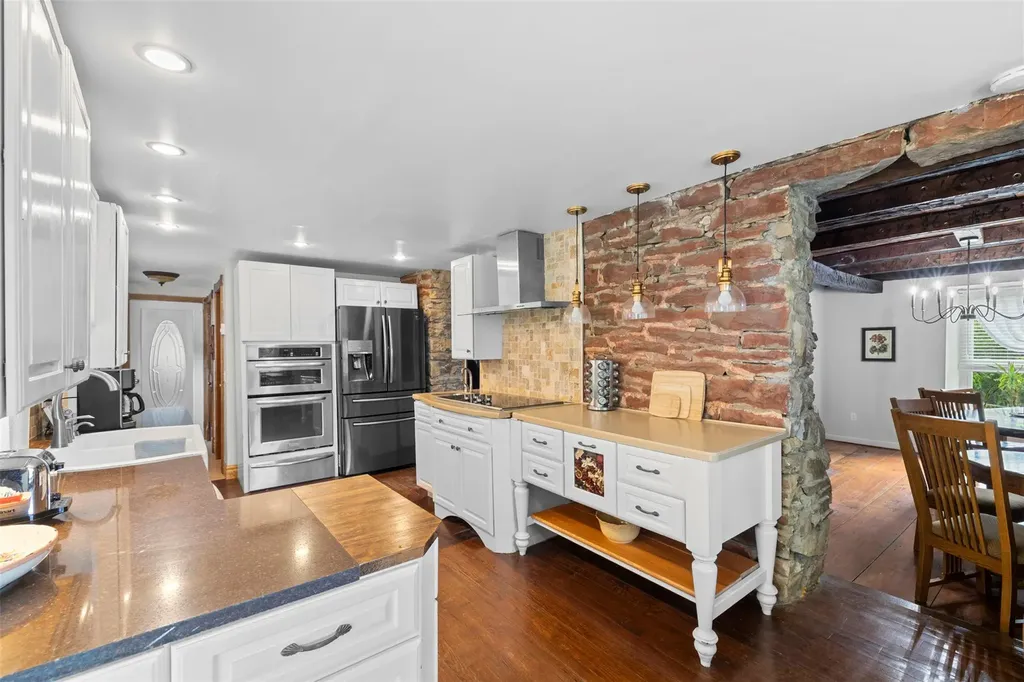 346 Crescent Avenue Highland NY 12528