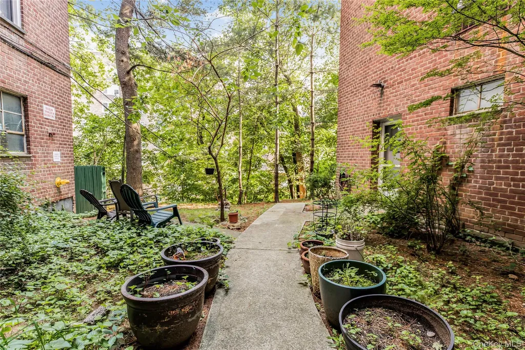 609 Palmer Road Yonkers NY 10701
