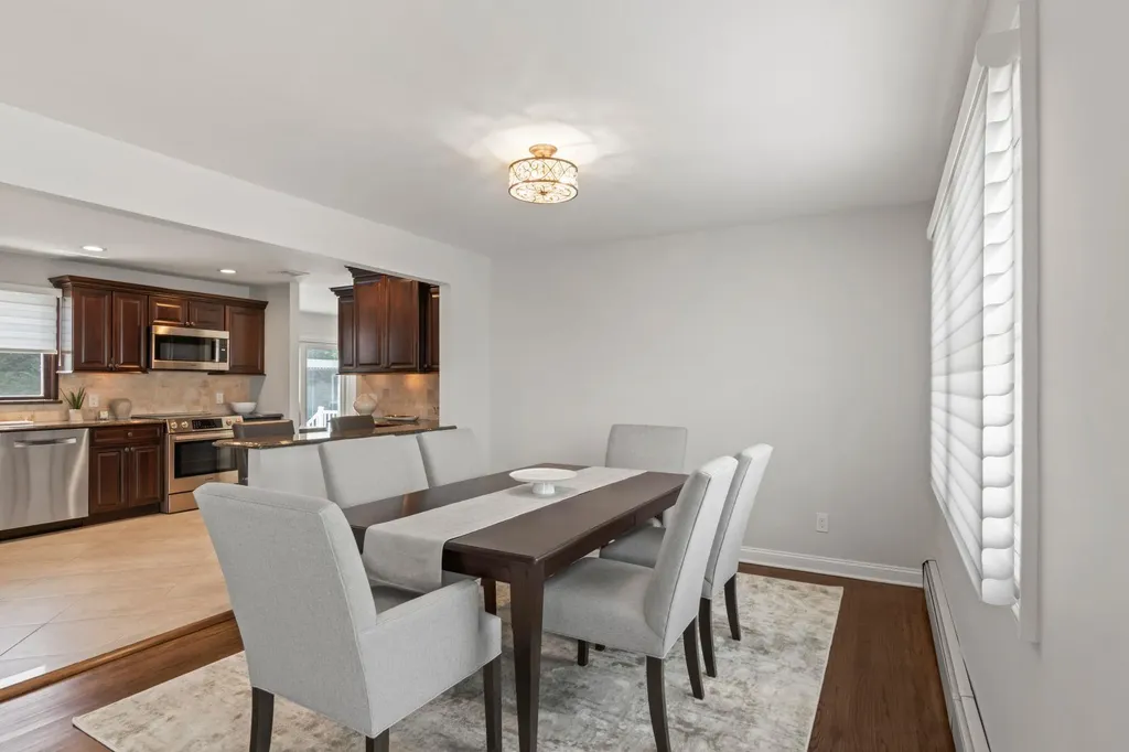 5 Miami Road Bethpage NY 11714