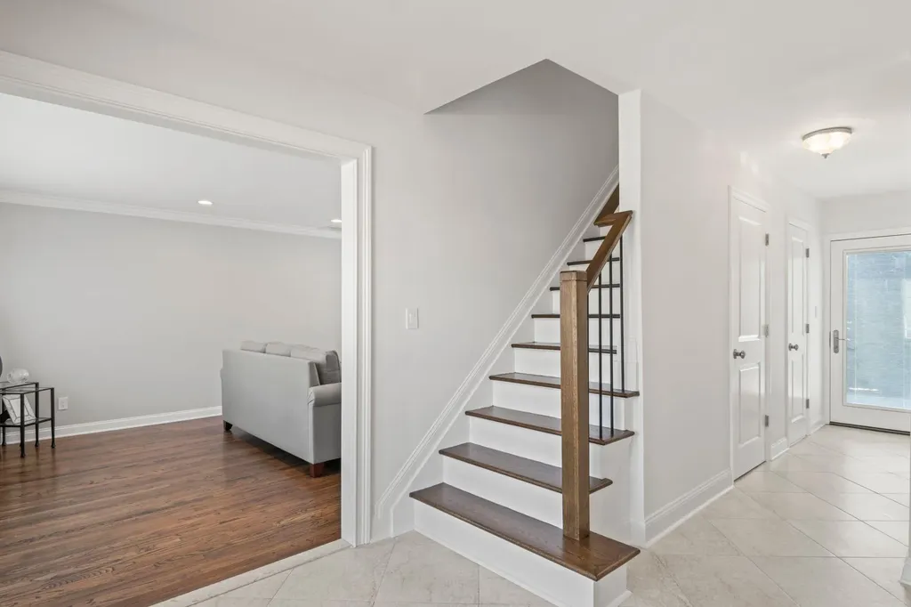 5 Miami Road Bethpage NY 11714