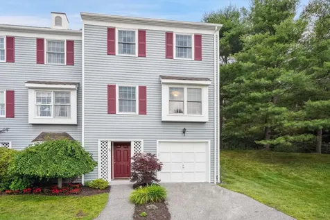 55 Winterberry Circle Cross River NY 10518
