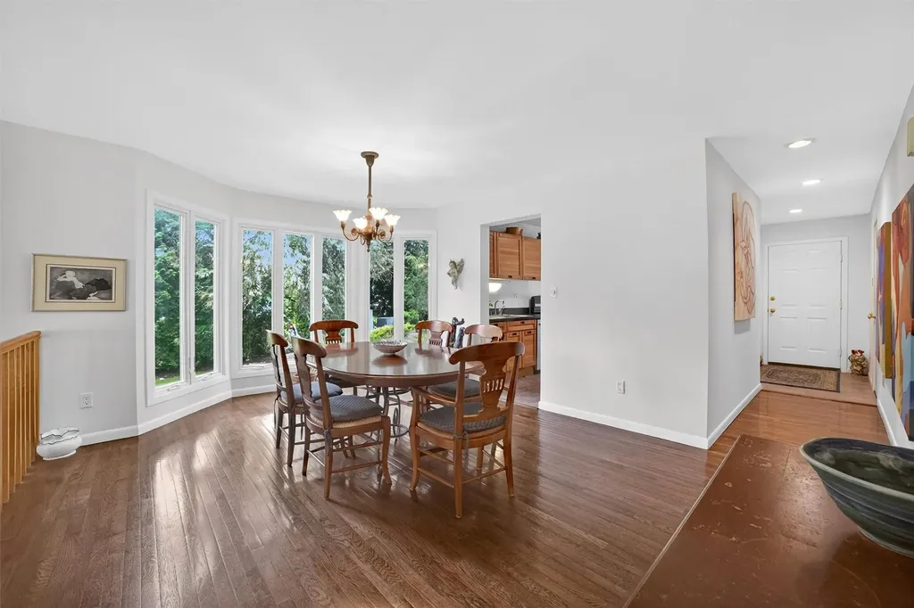 32 Spring Pond Drive Ossining NY 10562