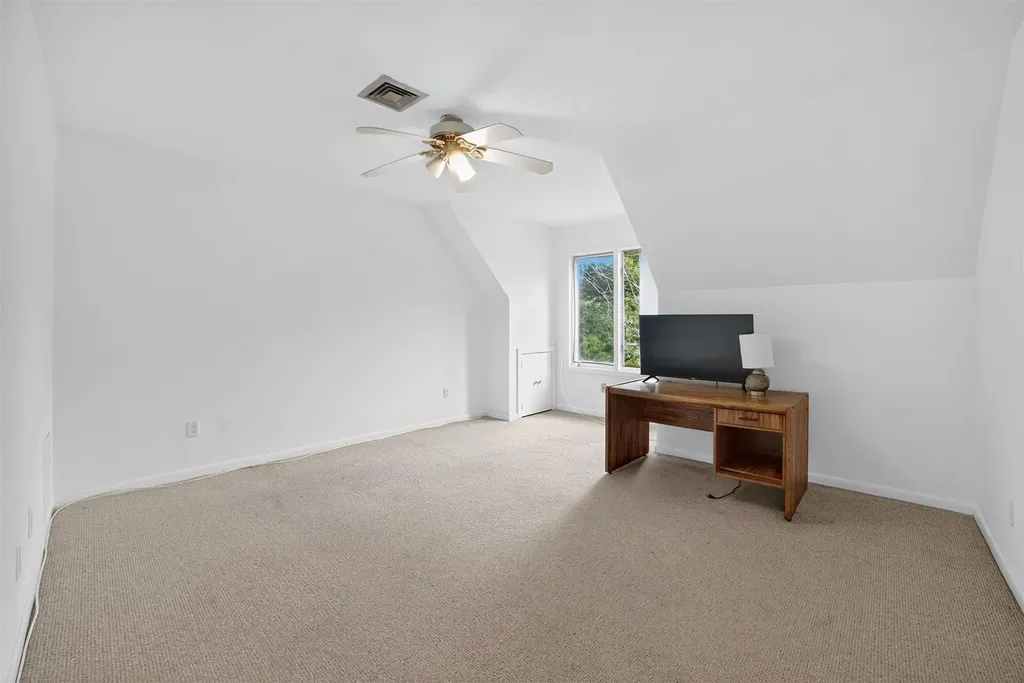 32 Spring Pond Drive Ossining NY 10562
