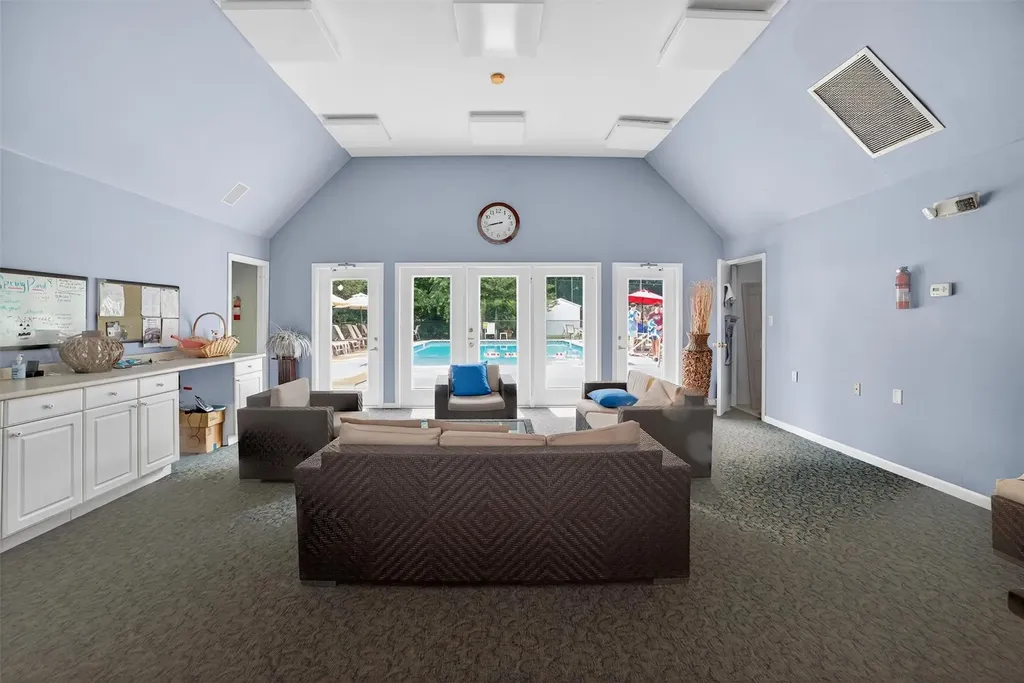 32 Spring Pond Drive Ossining NY 10562