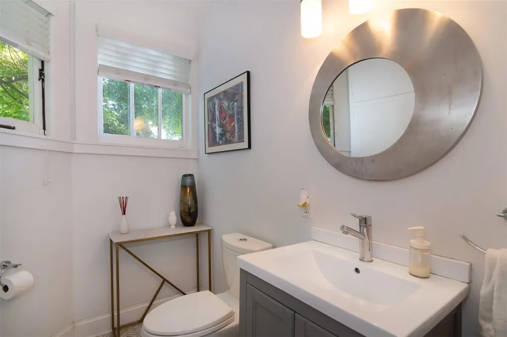 37 Tanglewylde Avenue Bronxville NY 10708