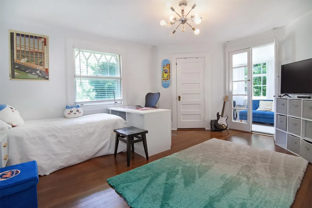 37 Tanglewylde Avenue Bronxville NY 10708