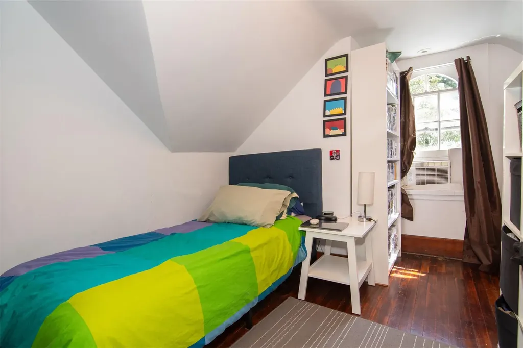 37 Tanglewylde Avenue Bronxville NY 10708