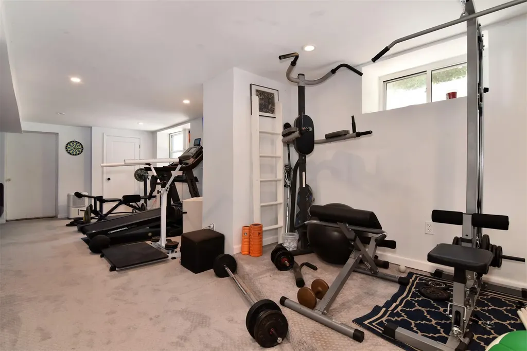 37 Tanglewylde Avenue Bronxville NY 10708