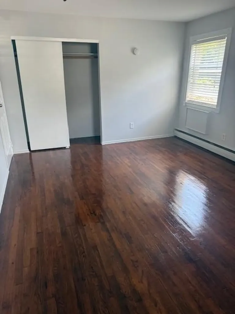 80 Ralph Avenue Babylon NY 11702