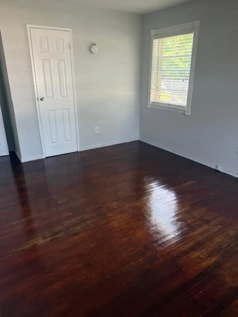 80 Ralph Avenue Babylon NY 11702