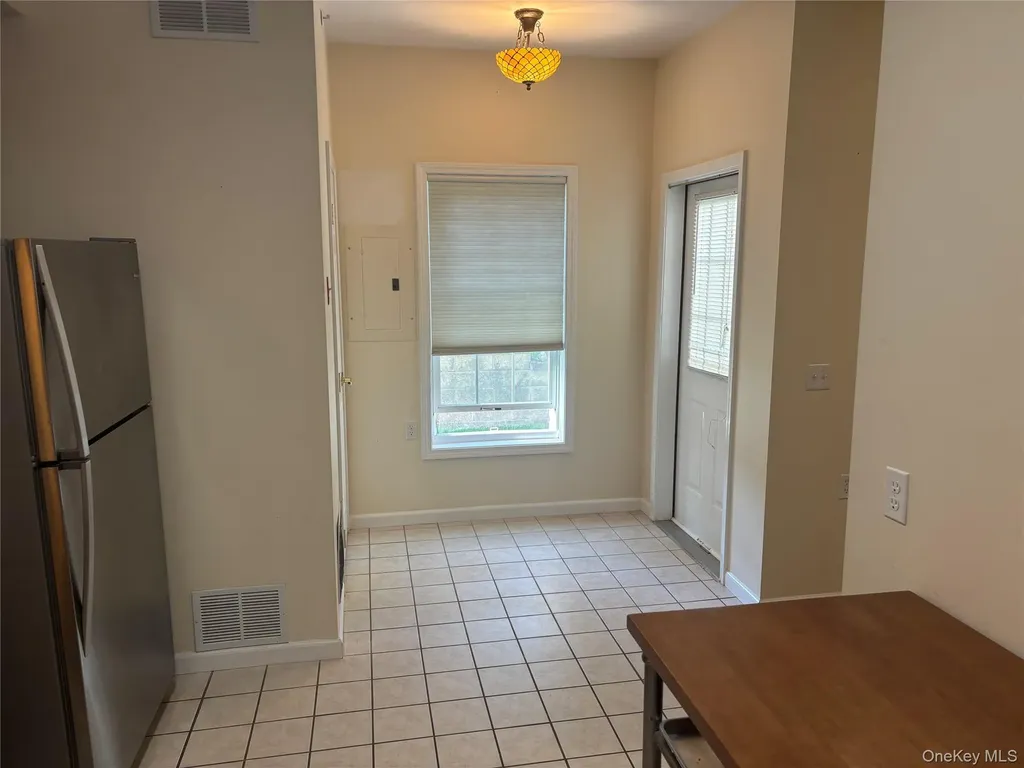 61 Aveonis Court Fishkill NY 12524